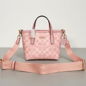New Coach Women's CW032 Tote